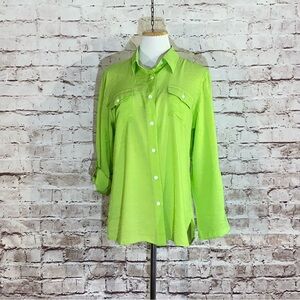 Chico's Long Sleeve Button Down 💚